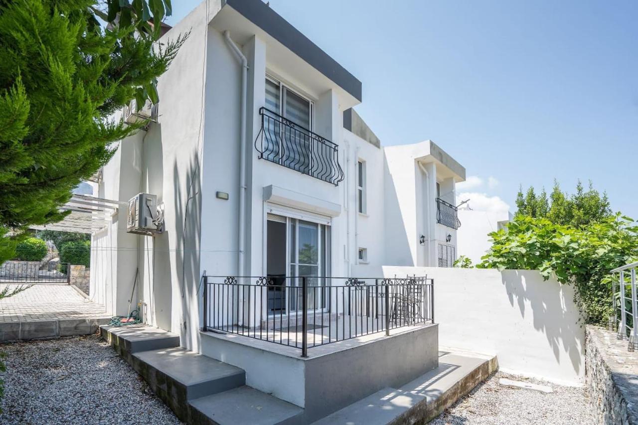קיירניה Villa Blue מראה חיצוני תמונה