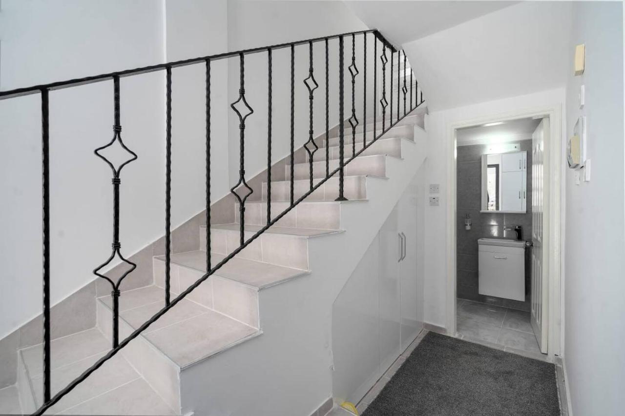 קיירניה Villa Blue מראה חיצוני תמונה